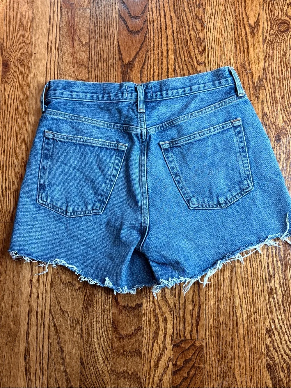 Agolde Parker Long Shorts in Skywave Denim Frayed | Size 26 | NWOT